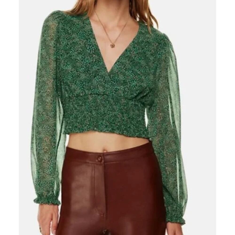 Aritzia Wistful Wilfred Smocked Crop Blouse Teal Floral V-Neck Long Sleeve XS